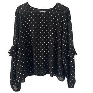 Forever 21 Black top woman